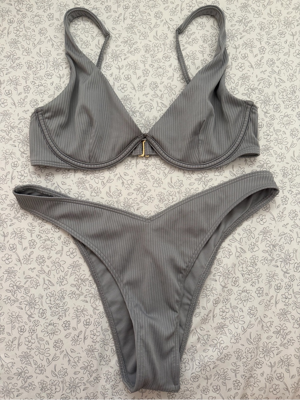 Women's Grey Ribbed Underwire Bikini Set